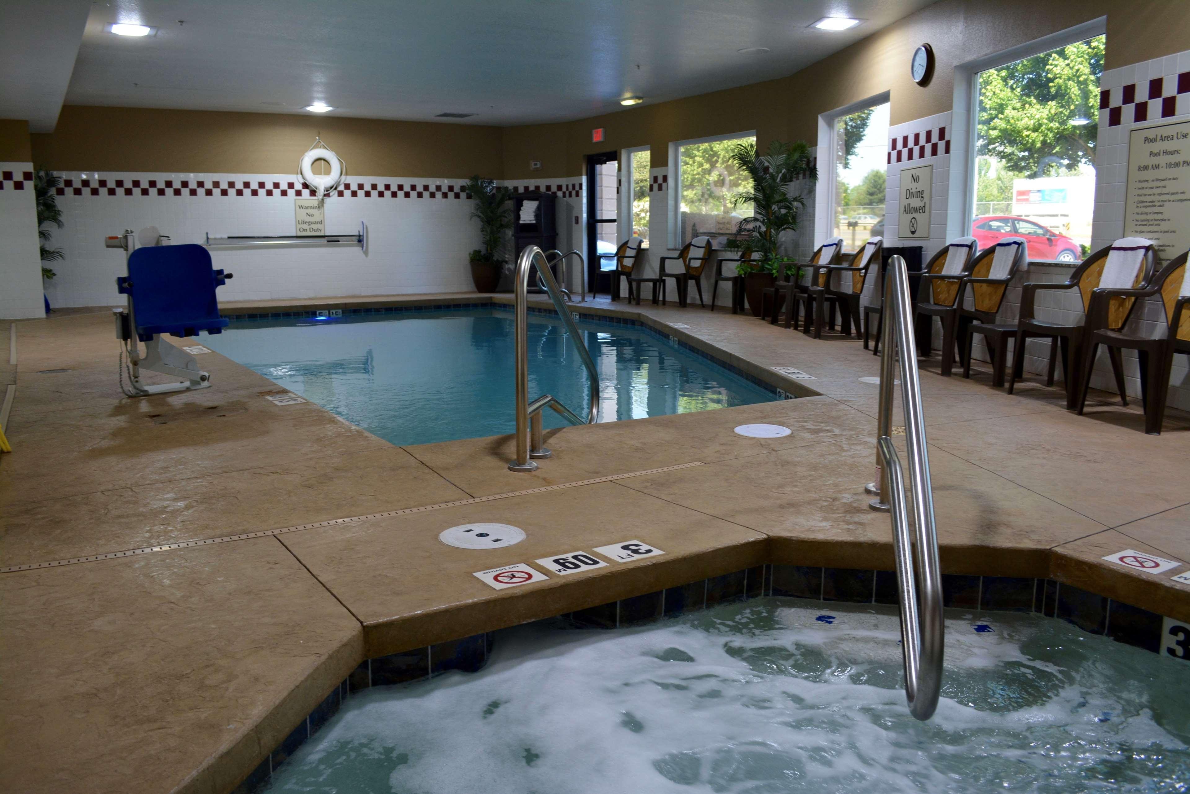Hotel Western & Wilsonville